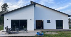 Melchow: Moderner, barrierefr. Architektenbungalow in Sackgasse, mit 5 Zimmern, PV-Anlage, KFW55, A+