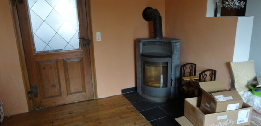 Gransee-Neulögow: Bauernhaus im Dornröschenschlaf, teilsaniert, 2 Nebengebäude auf 2.000 m² Grund