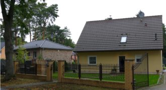 Berlin-Falkensee, schönes luxuriöses Einfamilienhaus, großem Sonnengrundstück in begehrter Wohnlage.