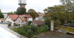 Nauen, in malerischer Altstadtlage, Einfamilien-Reihenhaus mit großer überdachter Sonnenterasse.