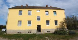 Heckelberg-Brunow – Großes Mehrfamilienhaus mit 4 Wohnungen und großem Grundstück