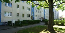 Bernau bei Berlin: Gepfl. 3-Zimmer-WHG. mit Balkon, Kellerraum und S-Bahn-Anschluss, in ruhiger Lage