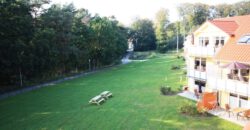 Koserow-Ostsee: 600 Meter bis zum Strand! Gepflegtes 2-Zimmer-Apartment mit Kaminofen und Terrasse.