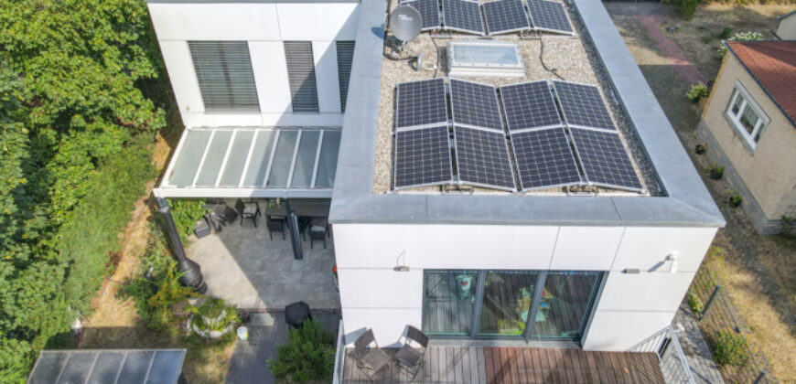 Wandlitz-Villa Zuckerspecht: Wohnen und Arbeiten in technisch hochwertiger Designer-Villa, 30 Min. Berlin