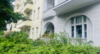 Berlin-Halensee 10 Min. fußläufig zum Ku`Damm, repräsentative Altbauwohnung mit  4 Zimmer, Balkon, Einliegerwohung