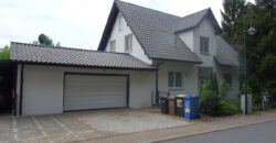 Wandlitz: Top Landhaus mit großer Liegenschaft u. Bauland, überdachtes Schwimmbad, Doppelgarage uvm.