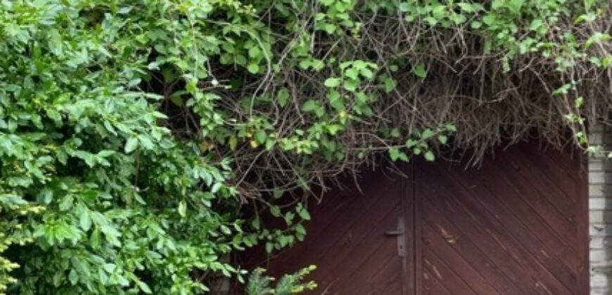 Wandlitz-Basdorf: EFH mit Aus- u.Anbaupotential, Garage, Carport, Wintergarten, hintere Bebauung möglich