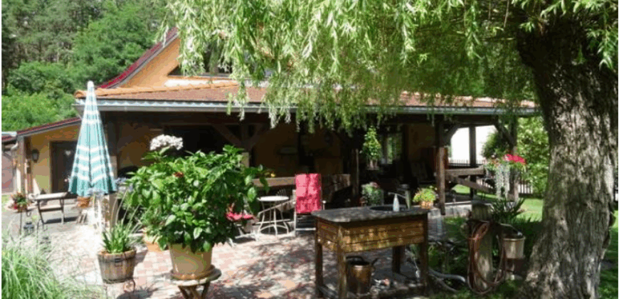 Gepflegtes Landhaus in Bestlage für Naturliebhaber